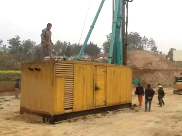 正定如何判断水冷式机油散热器密封件是否需要更换？